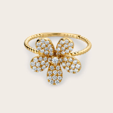 A stunning 18kt Yellow Gold Diamond Florette Ring, showcasing a radiant 0.66 carat white diamond nestled within intricately detailed flower petals, embodying timeless elegance and sophistication.